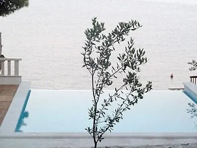 Luxury Villa Ciovo Sleeps 17, Infinity Pool, Seafront